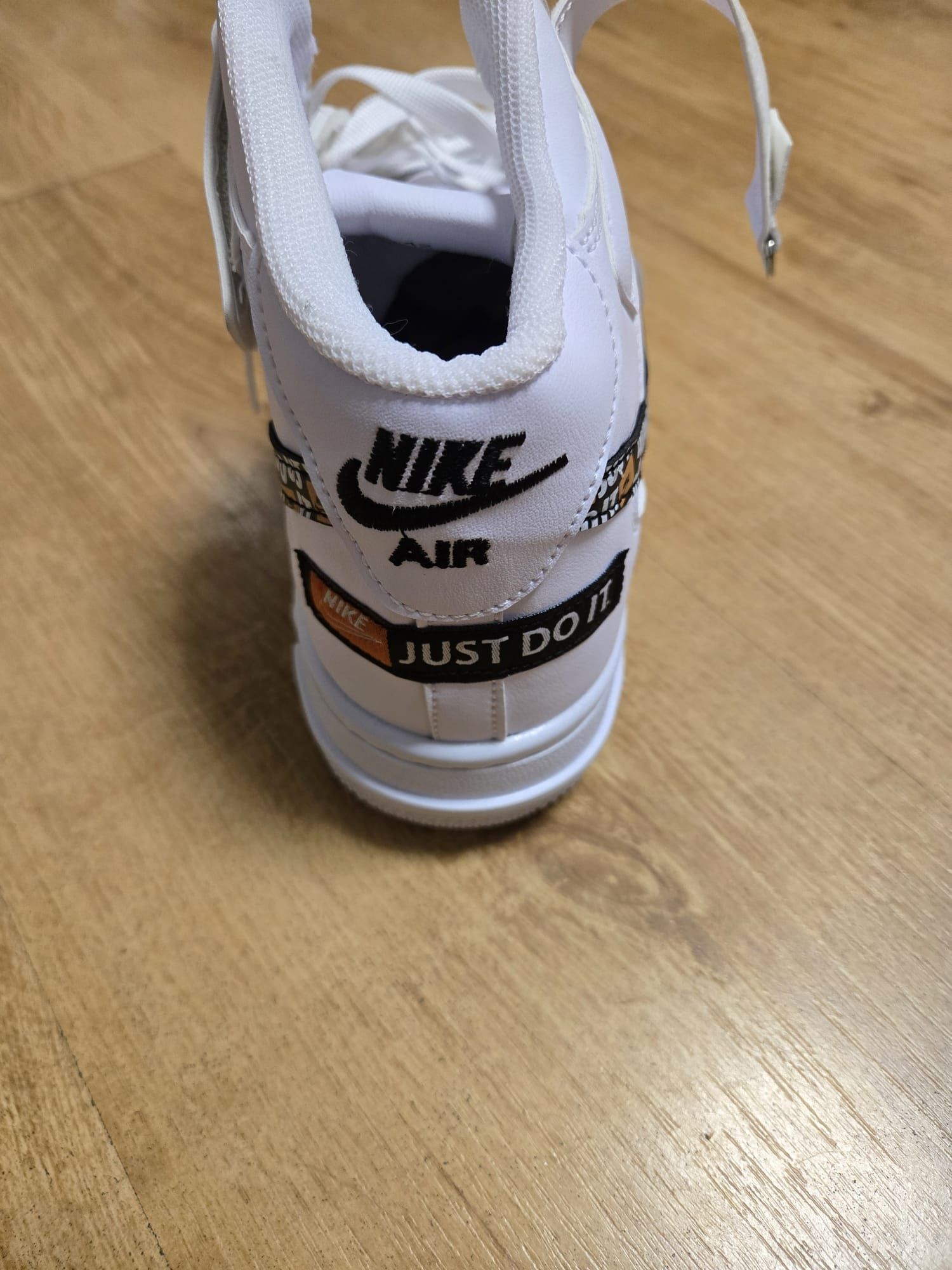 Adidași Nike Air Force 1 '82 White Mărimea 42 Noi