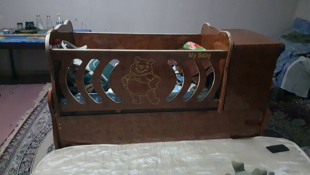 Беланчак сотилади холати яхши, кирилган чизилган жойи ёк