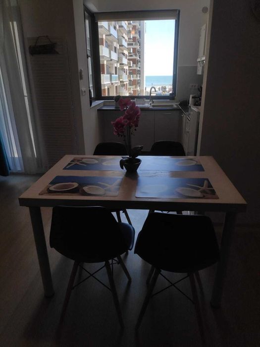 Închiriez apartament 2 camere