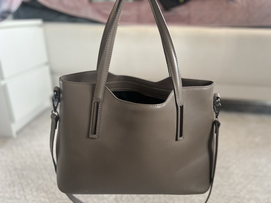 Geanta Genuine Leather