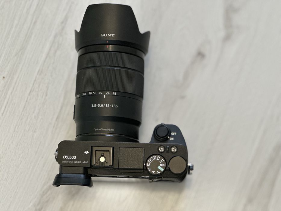 Sony alpha 6500 + obiectiv sony 18-135 impecabil maxim 20000 cadre