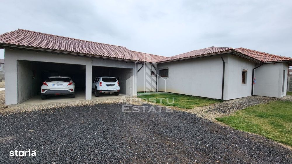 Casa individuala cu 4 camere,2 garaje si teren generos Pischia