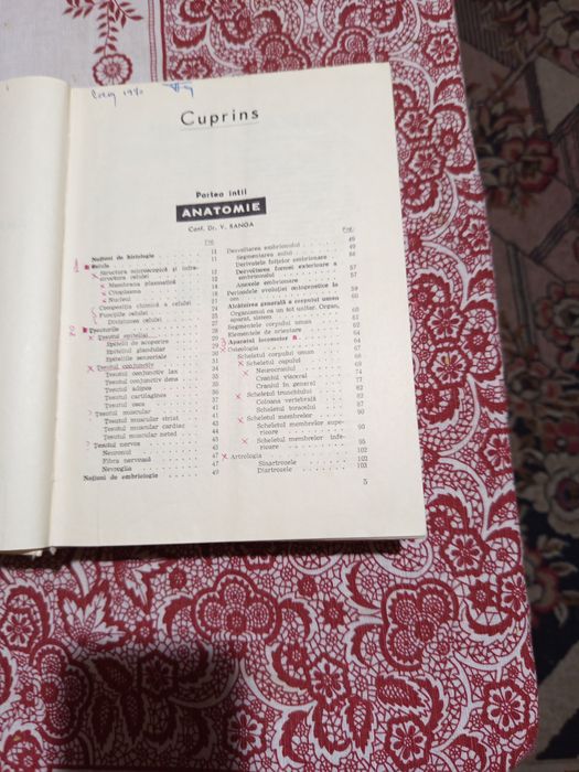 Vind cartea,"Anatomia și fiziologia omului"