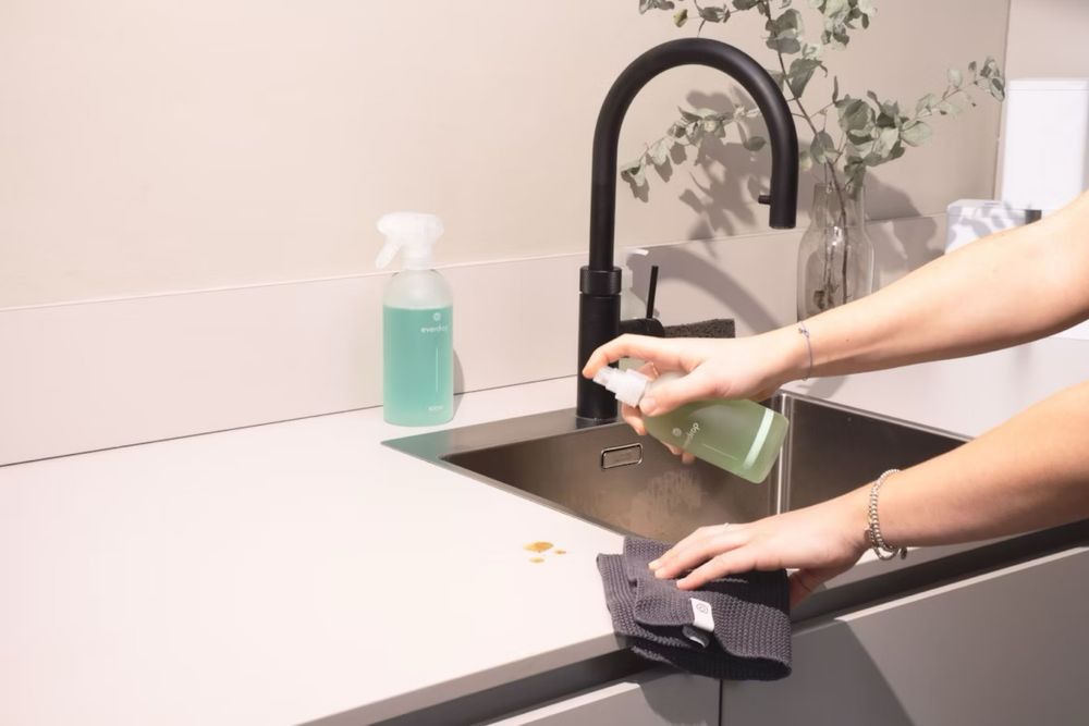 Servicii curatenie Cluj – scari de bloc, apartamente si case