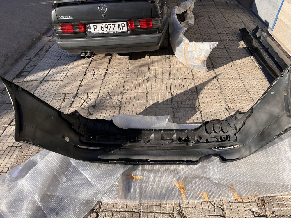 BMW E60 оригинални брони и прагове