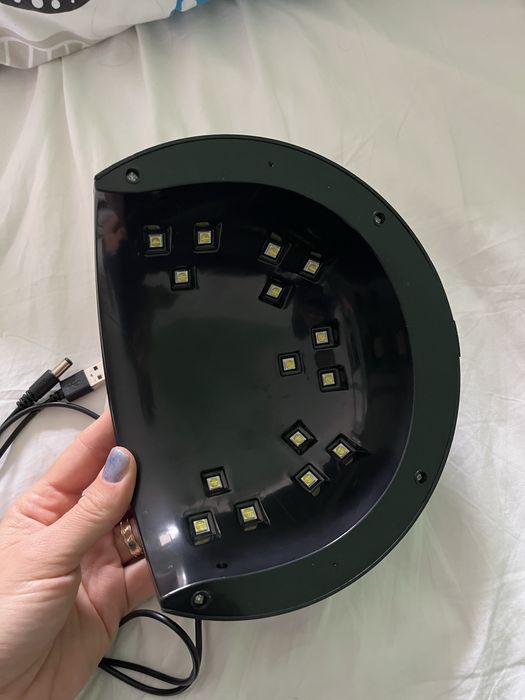 Lampa UV si servetele pt indepartarea ojei semipermanente