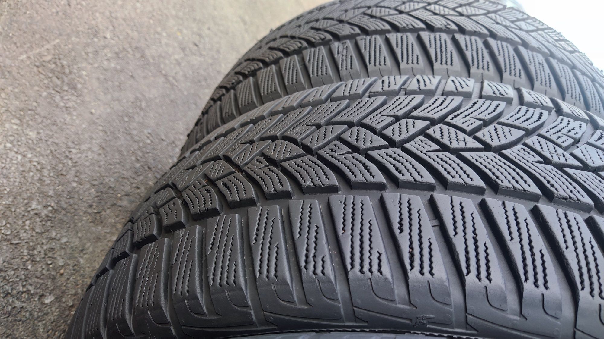 4бр. зимни гуми 245/45/17 GoodYear Ultra Grip Performance 
dot23
7.6mm