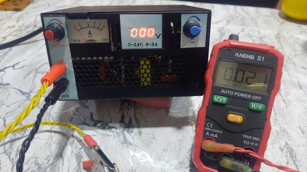 "Лабораторный блок питания" 28в 9А. "Laboratoriya ta'minot bloki".