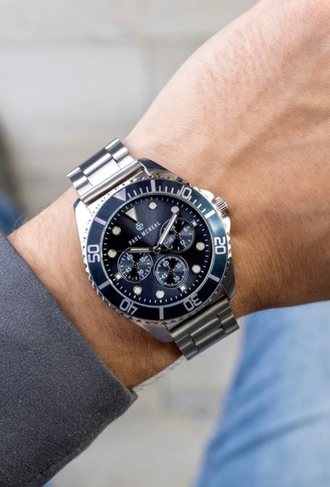 Часовник Paul Mcneal