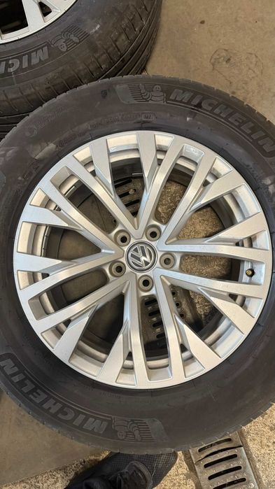 Jante Touareg Cascade 255 60 18 vara Michelin Pilot Sport 4 dot 1821