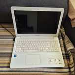 Лаптоп Asus L502M