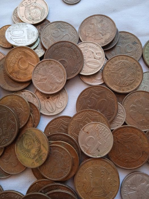 З копейки 57 года и 33 Цена за все.