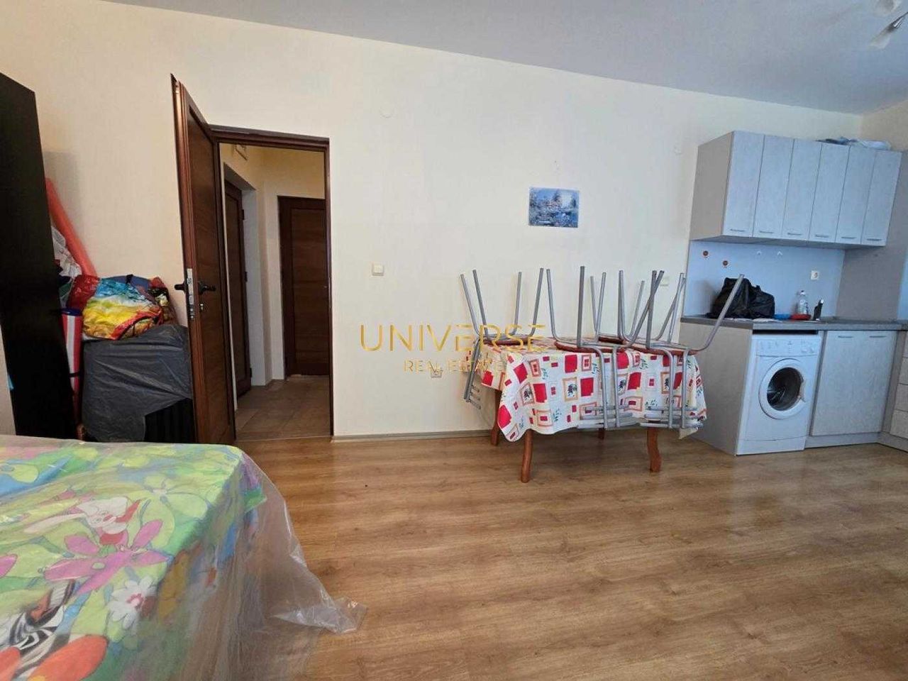 Продава се Двустаен апартамент в к.к. Слънчев бряг - 75 кв.м за 894 €/кв.м - Снимка #2
