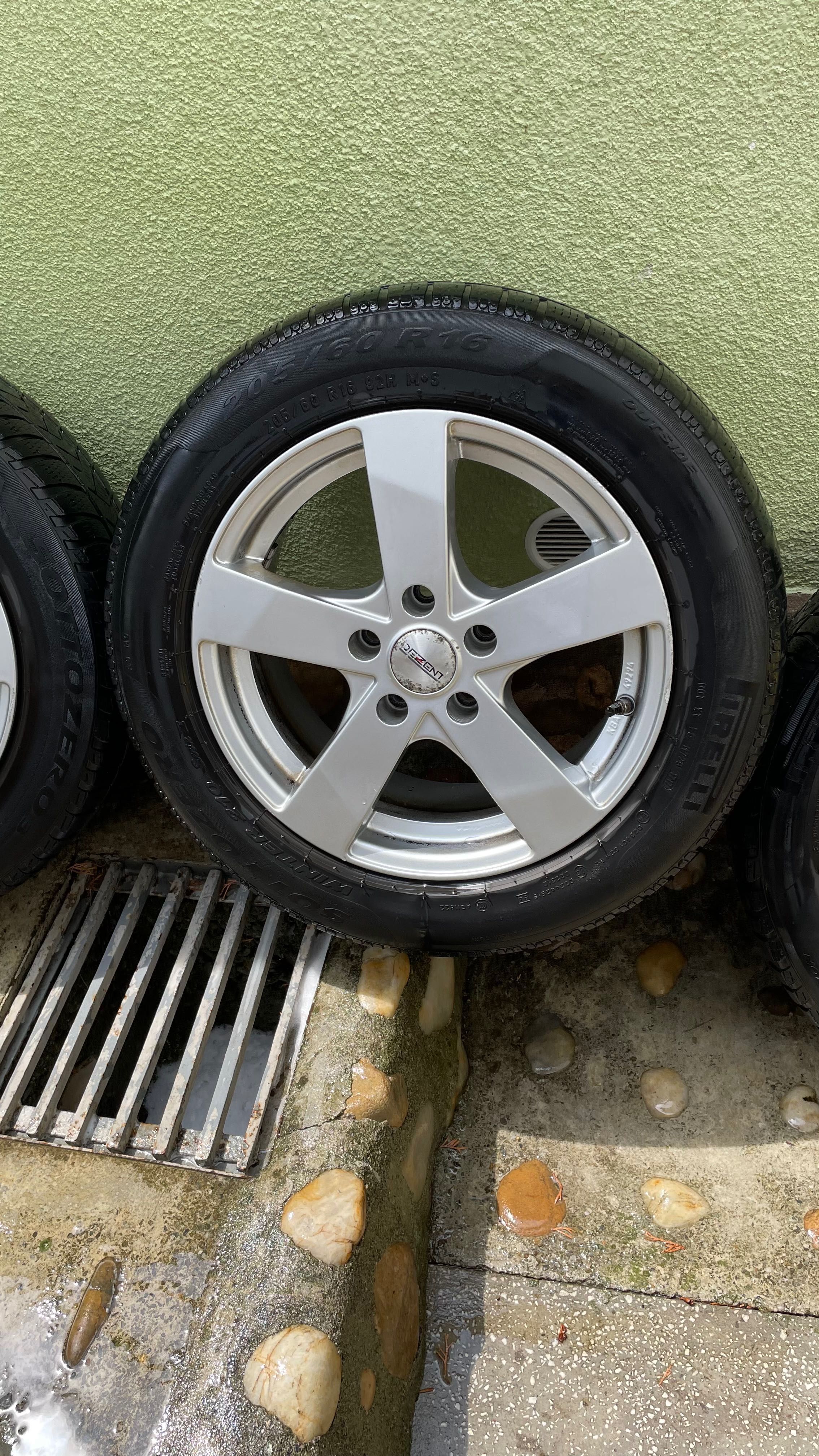 Jante aliaj DEZENT + Anvelope Pirelli / Bridgestone