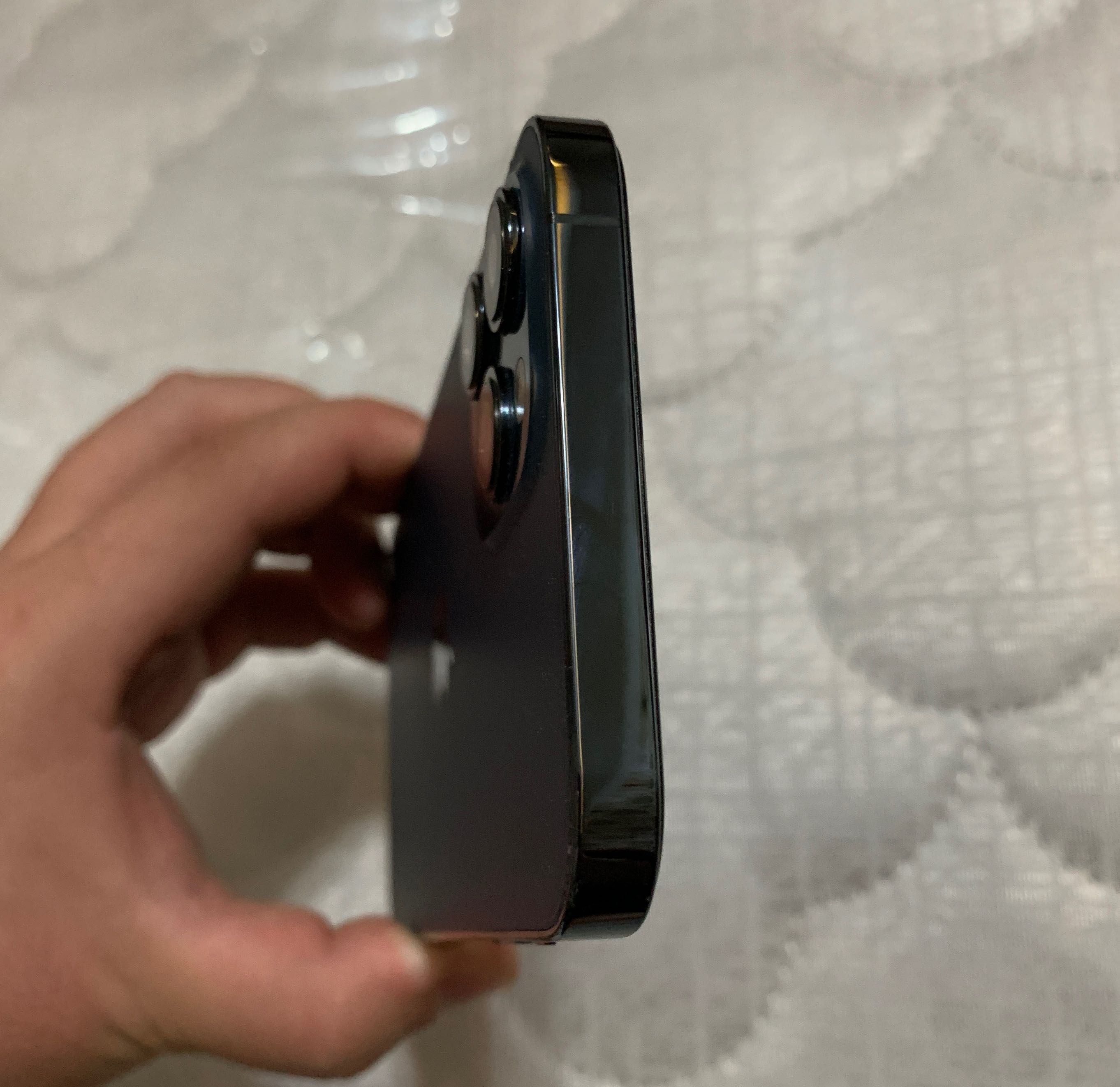 IPhone 12 Pro Max LL/A 256gb в идеальном состоянии