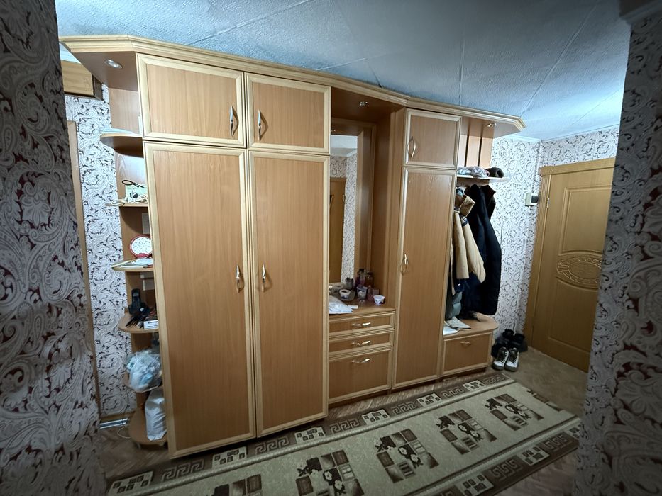 Срочно продам прихожку