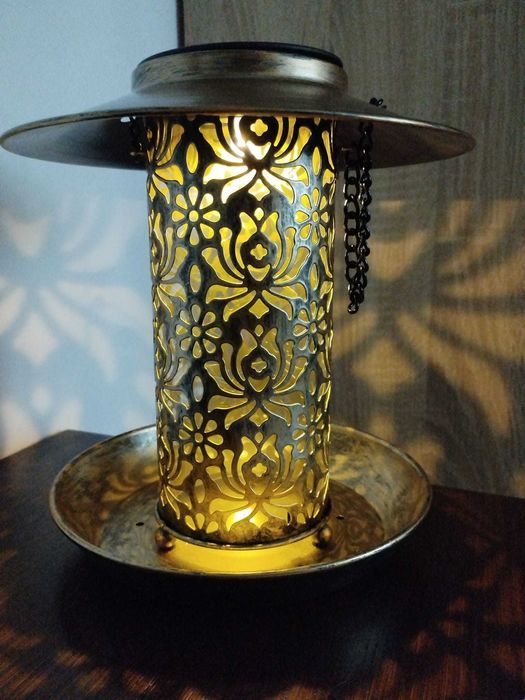 Feeder pasari model vintage