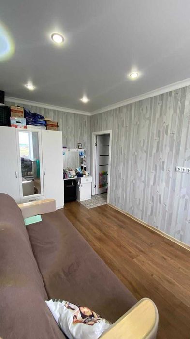 продается 2 комнатная квартира