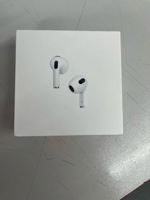 AirPods с една година гаранция! Подарък калъфче!