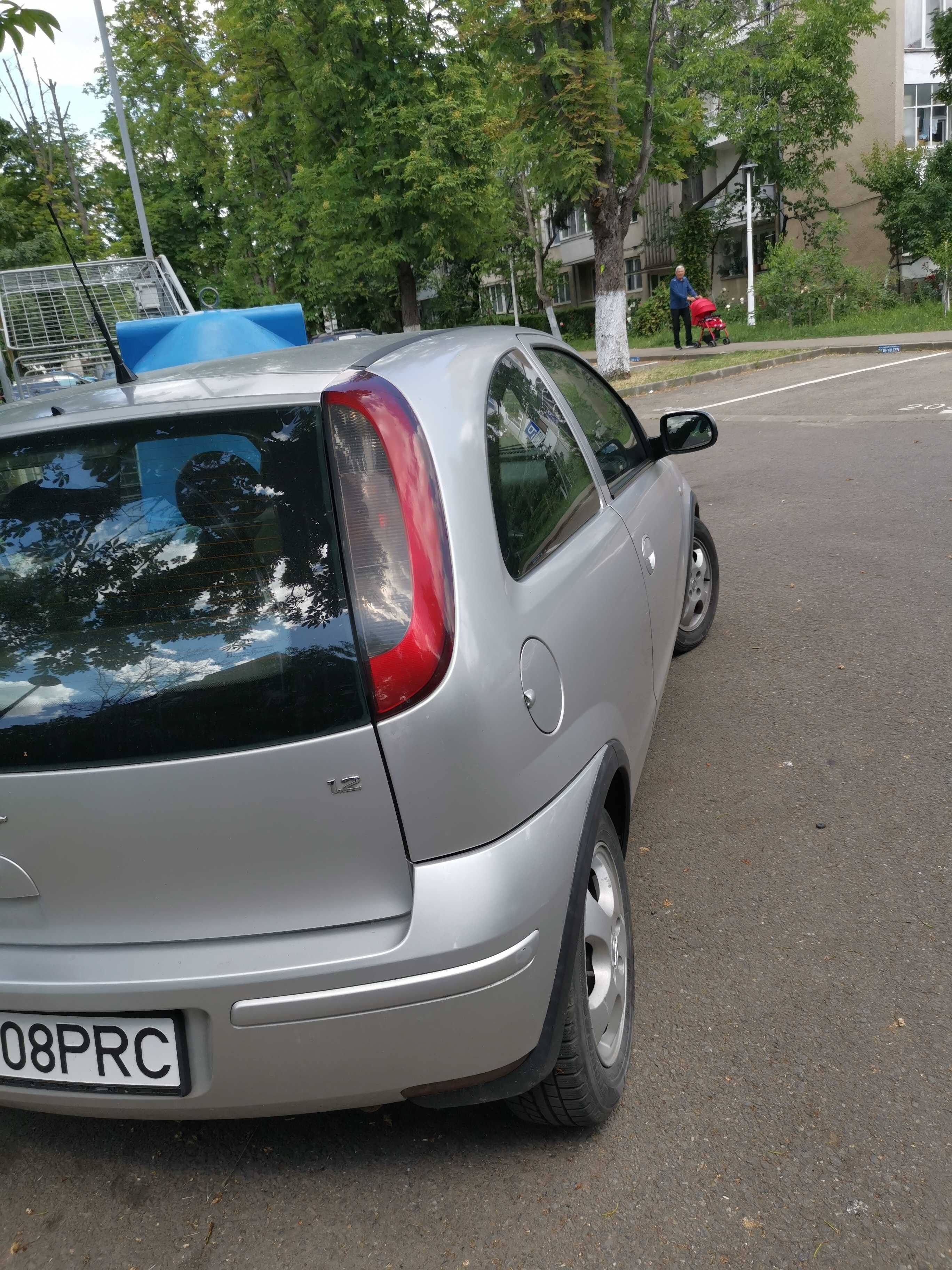 Opel Corsa 1.2 benzina