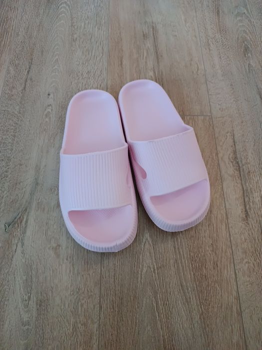 Дамски чехли 39 номер