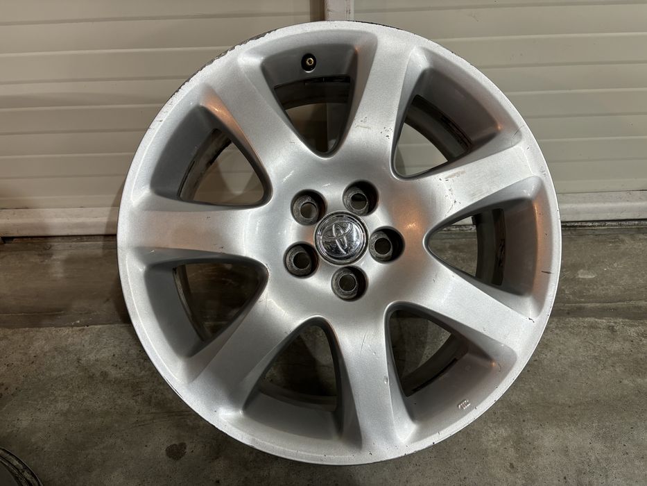 Jante 17 5x114.3 Originle Toyota Avensis