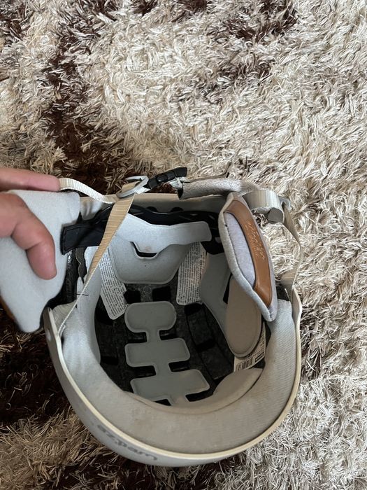 Casca de schi fetite.  Marimea S