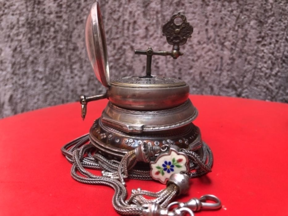 Джобен часовник на големия майстор William Clarke от 1700 г.