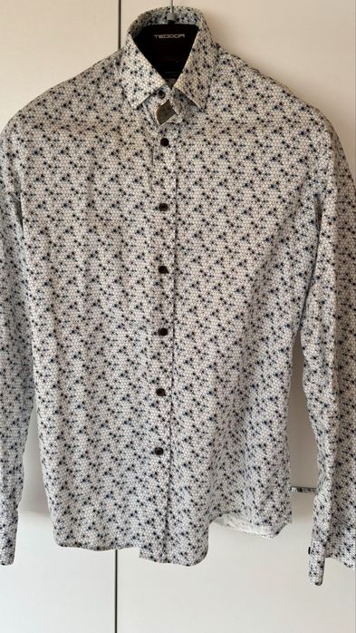 Teodor Бяла риза с фигурален принт Slim Fit