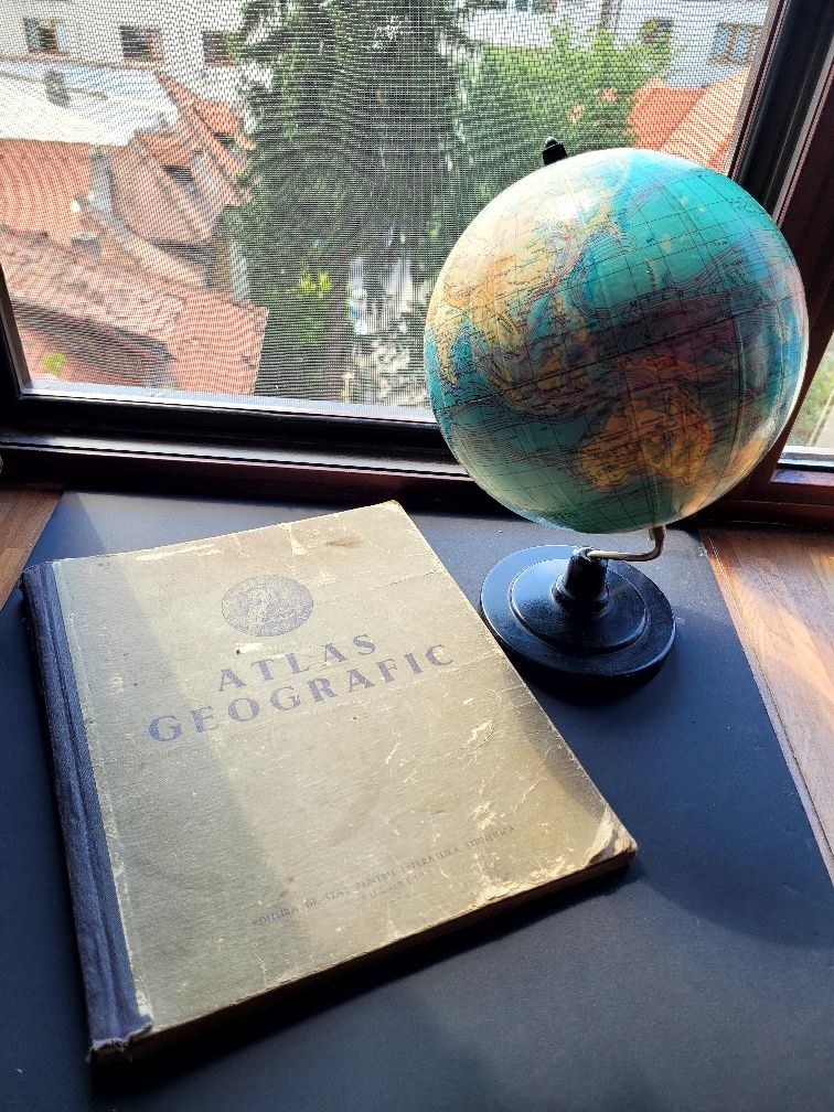 Atlas geografic 1953 și Glob pamantesc