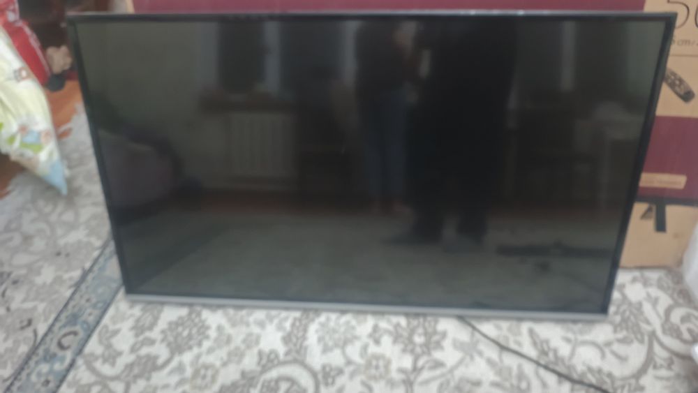 Телевизор Artel LED TV 43/A9000 
Экран диагонали "43"
Телевизор технол