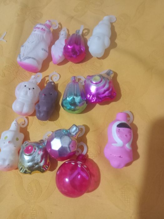 Продам новогодние игрушки.