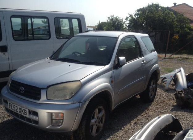 Toyota RAV4 2.0 VVT-i 150кс 2001-2006г на части