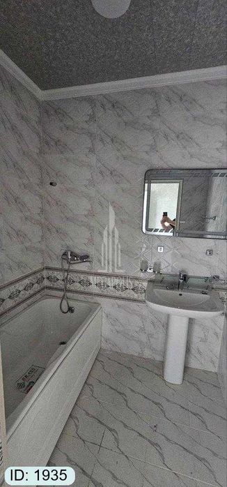 5 mikr jomiyda 3 xona yangfi remontli kvartira sotiladi №1935