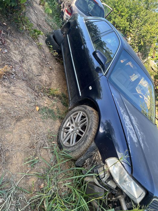 Продава се на части Ауди а8 д2