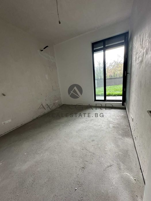 Продава се Тристаен апартамент в Пловдив, Център - 190 кв.м за 971 €/кв.м - Снимка #2