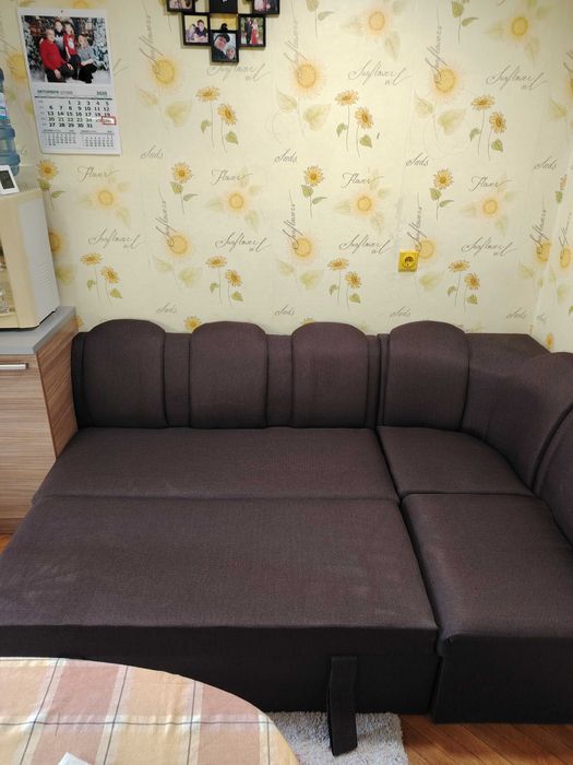 Продавам ъглово канапе