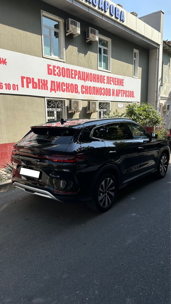 BYD Champion продаётся или меняется на Zeekr 7X (возможен трейд-ин).
