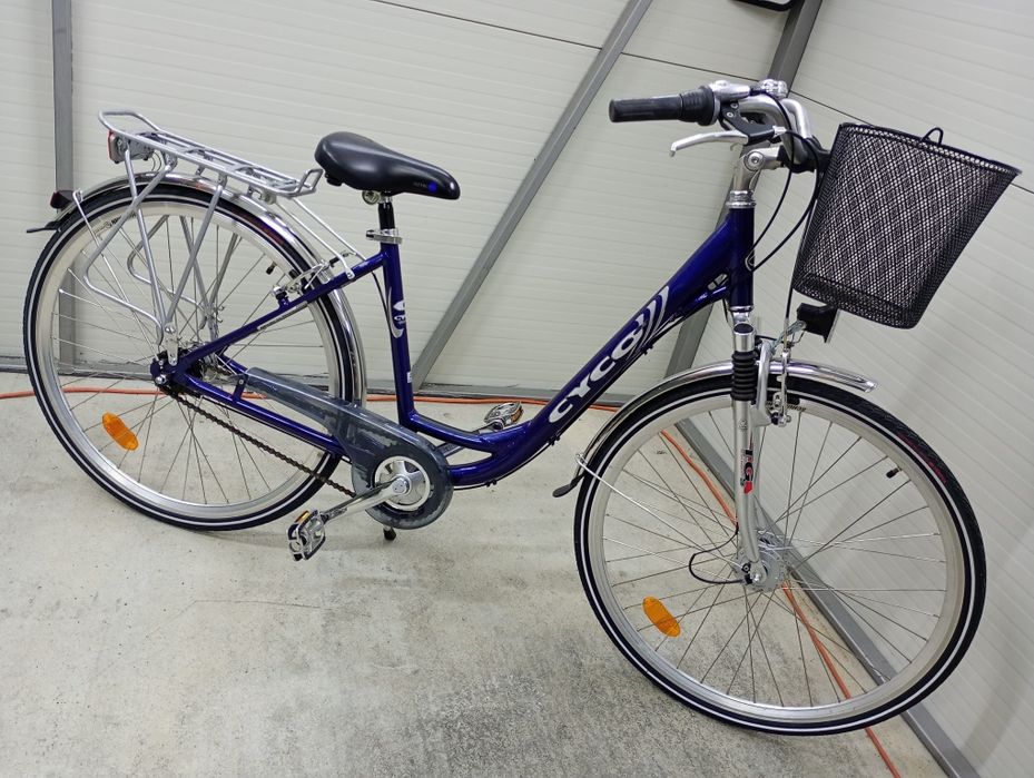 Vând bicicletă damă CYCO,cu 7 vit Nexus,frână picior,stare f bună !