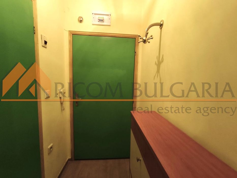 Дава се под наем Едностаен апартамент в Варна, Лятно кино Тракия - 40 кв.м за 250 € - Снимка #6