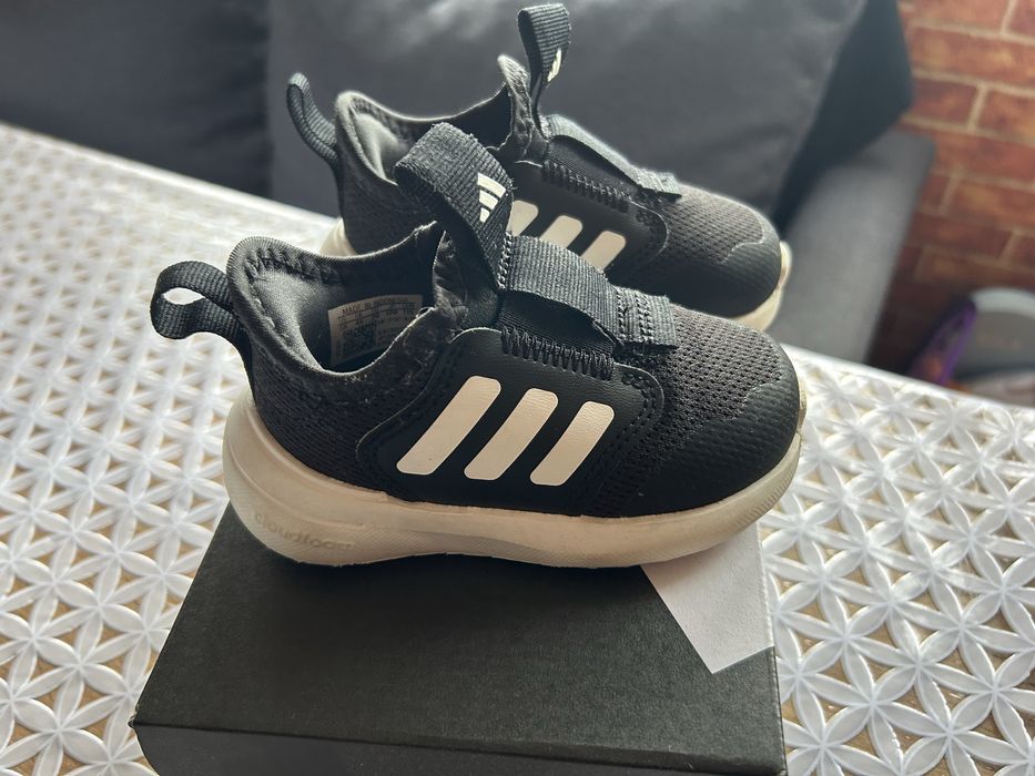 Детски маратонки Adidas Tensaur comfort 20 номер