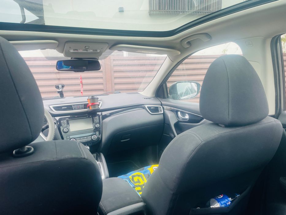 Vând Nissan Qasqhai