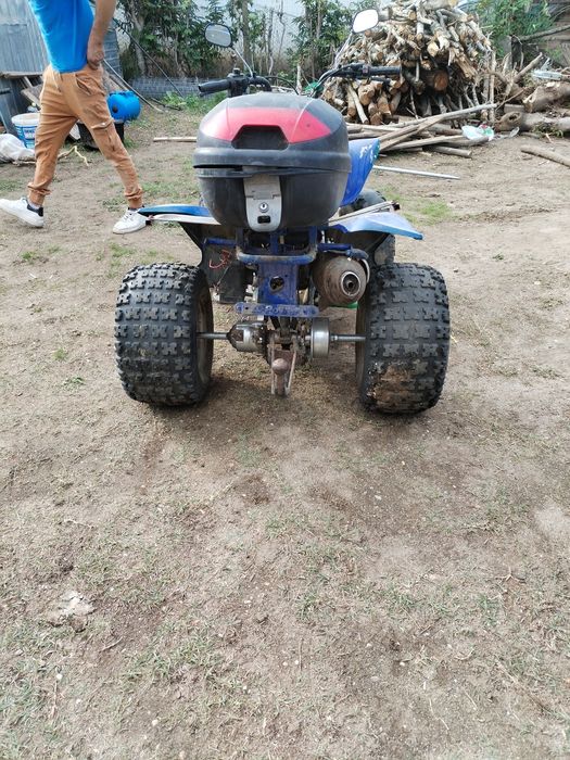 Se vinde atv de 250cc