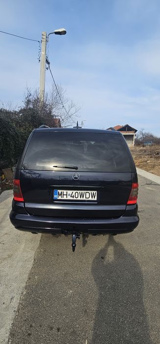 Vând Mercedes ML 270 Final Edition 2005