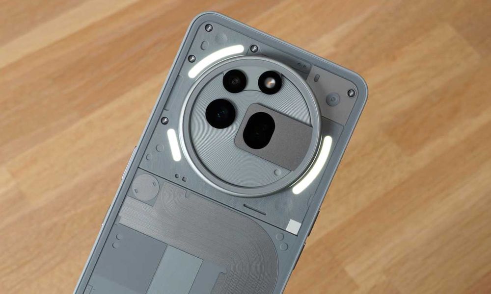 Nothing Phone (3a Pro) – 12GB RAM / 256GB – Сив