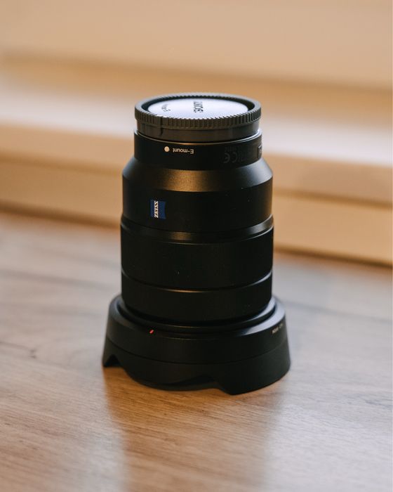 Obiectiv Sony Zeiss 16-35mm f4