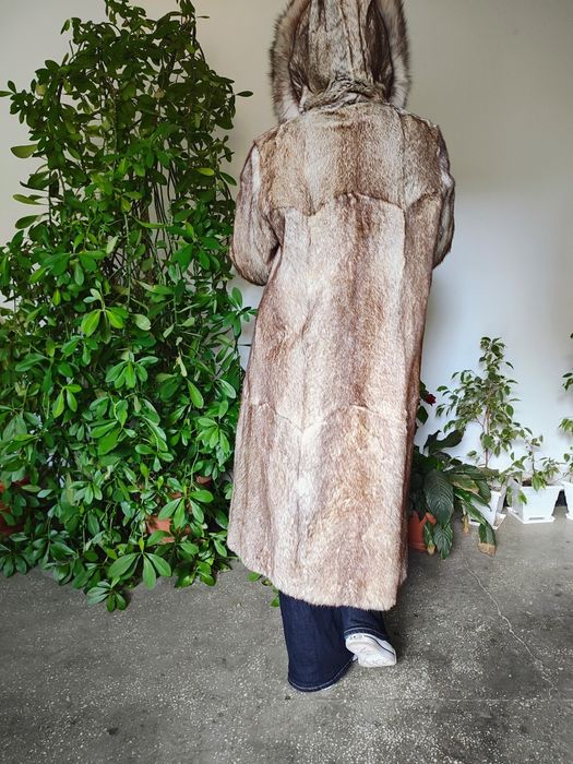 Haine din blană naturală