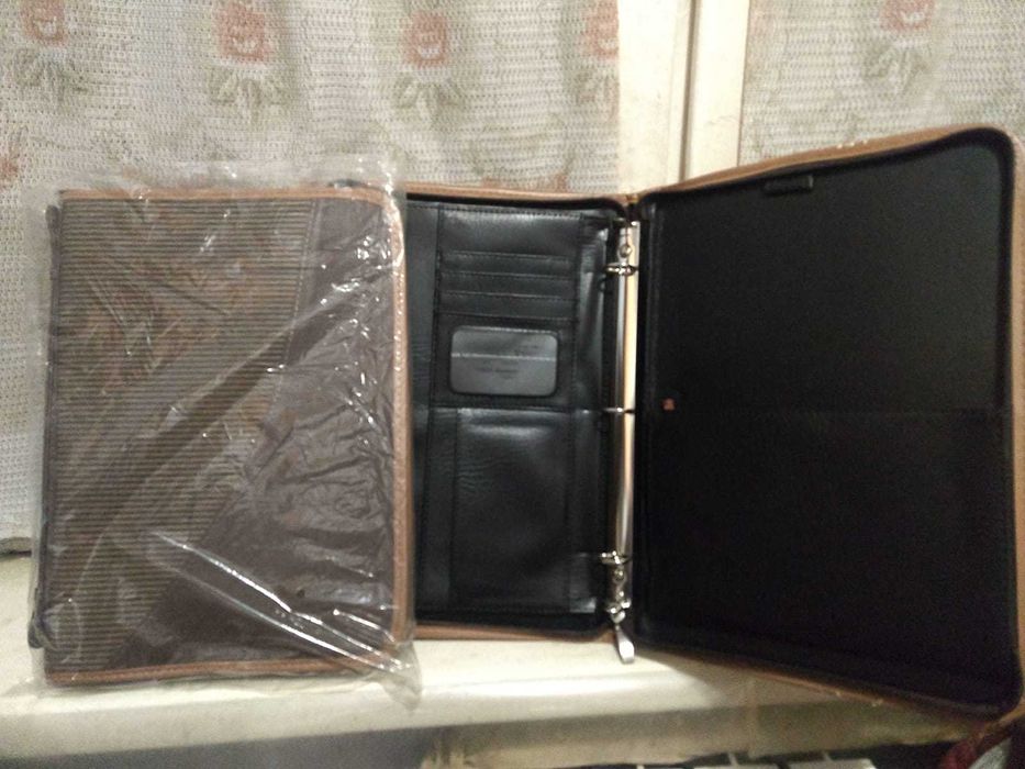 Папки и деловые сумки для документов