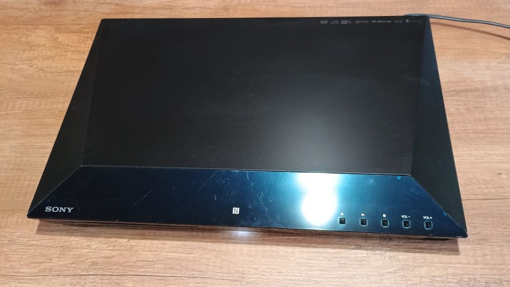 Домашно кино Sony bdv -e2100