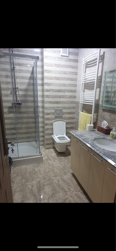 Apartament 3 camere decomandat Isaran